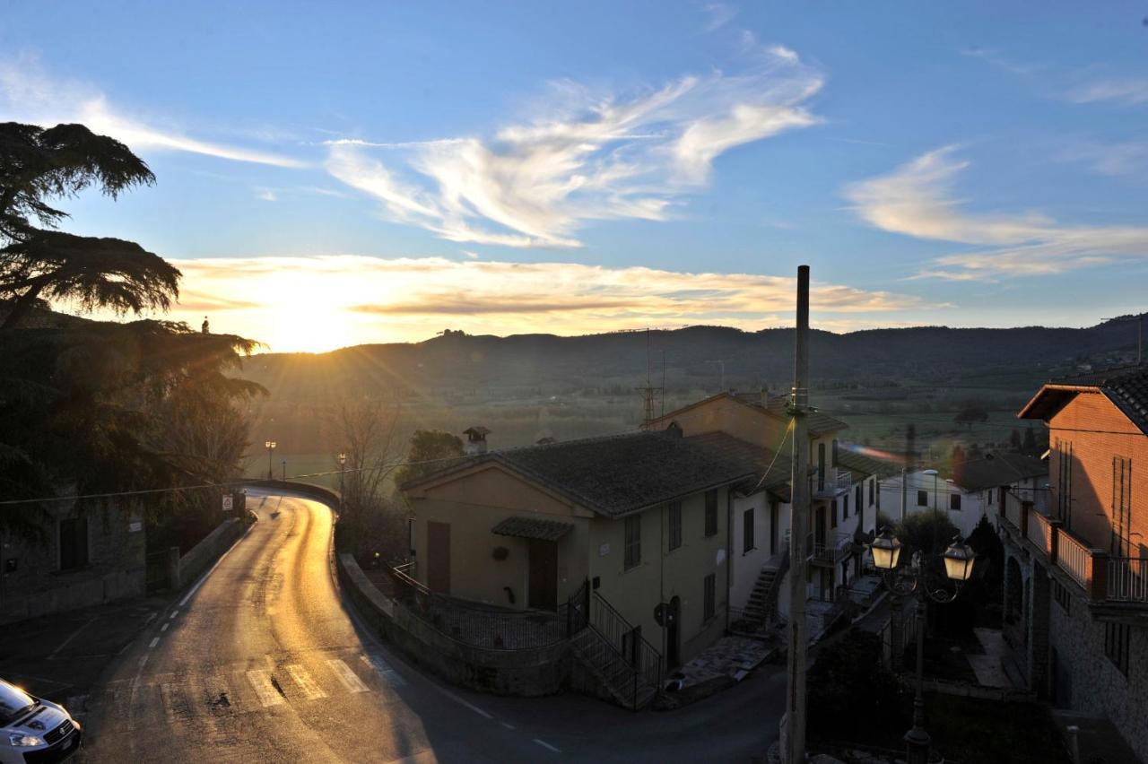 Casa Marconi Lejlighed Tuoro sul Trasimeno Eksteriør billede
